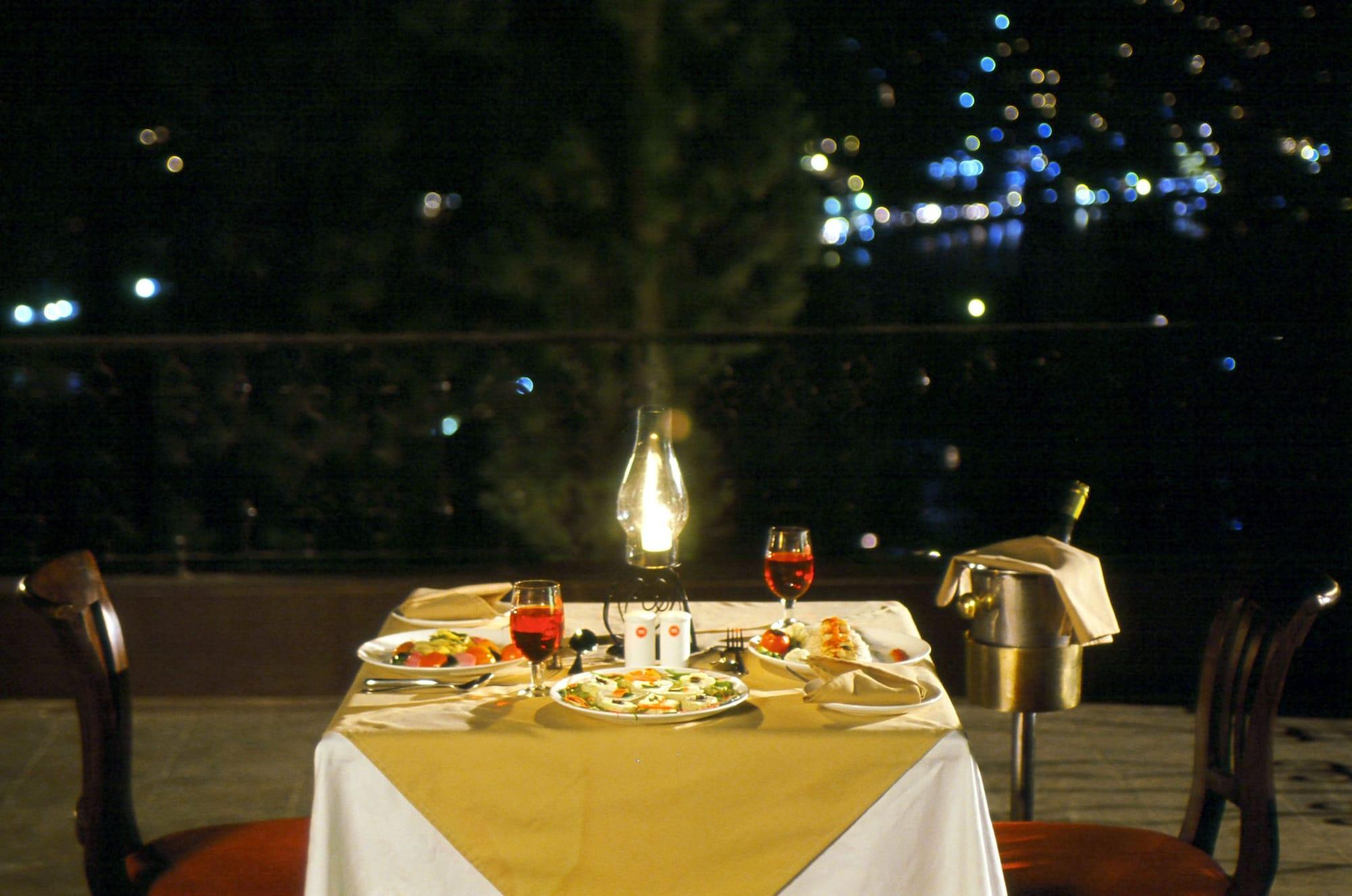 מלון Namah Nainital, A Member Of Radisson Individuals Retreats מראה חיצוני תמונה