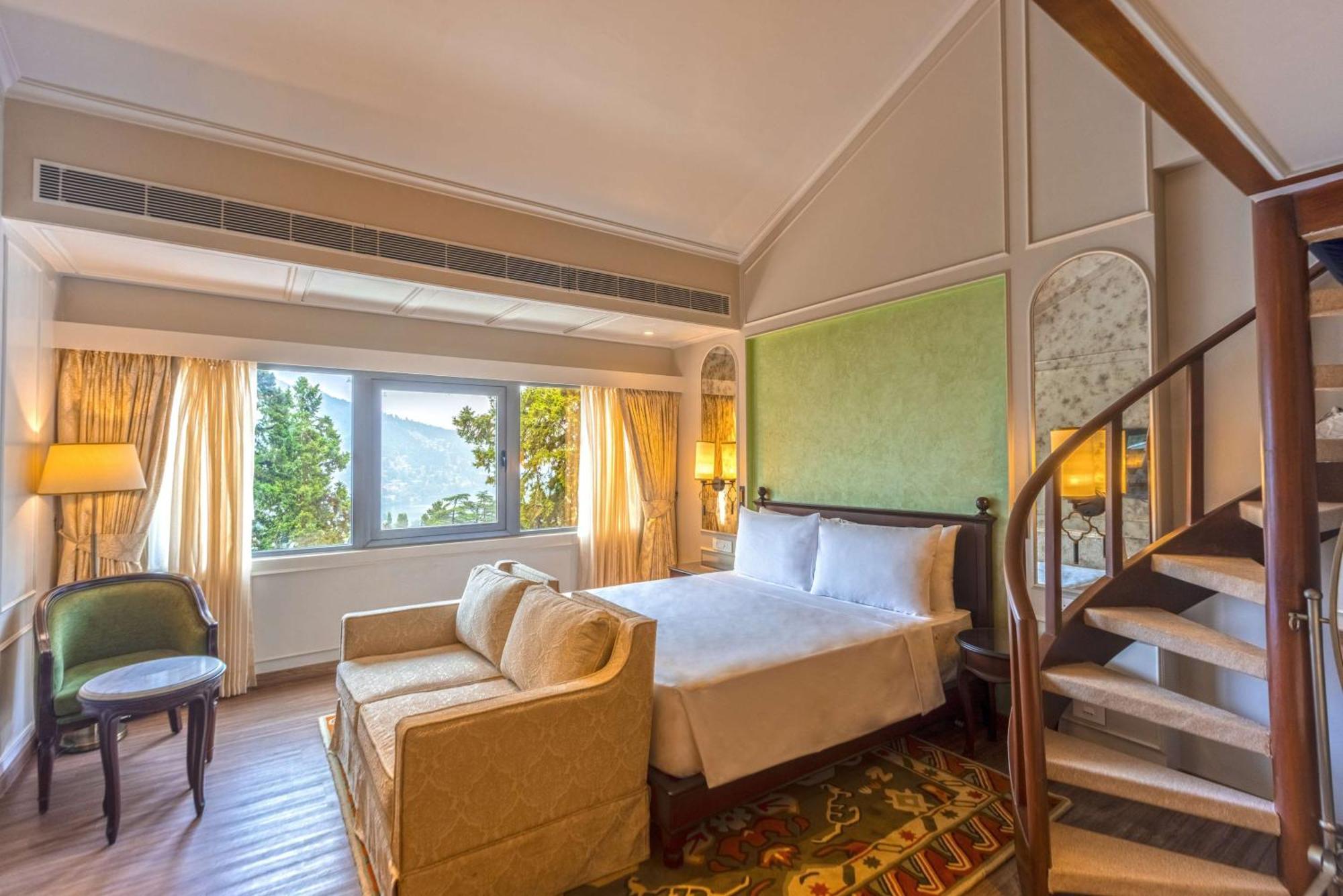 מלון Namah Nainital, A Member Of Radisson Individuals Retreats מראה חיצוני תמונה