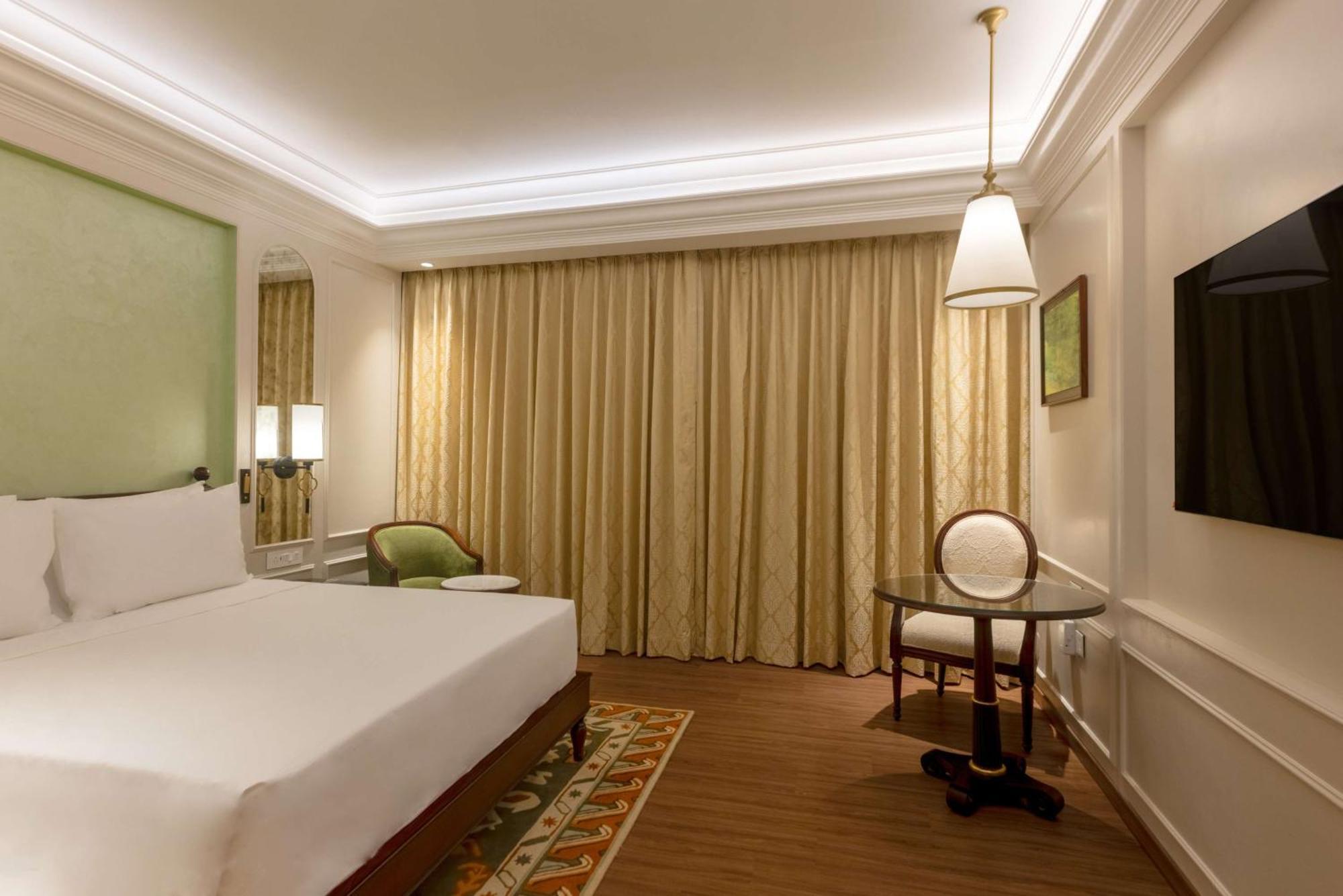 מלון Namah Nainital, A Member Of Radisson Individuals Retreats מראה חיצוני תמונה