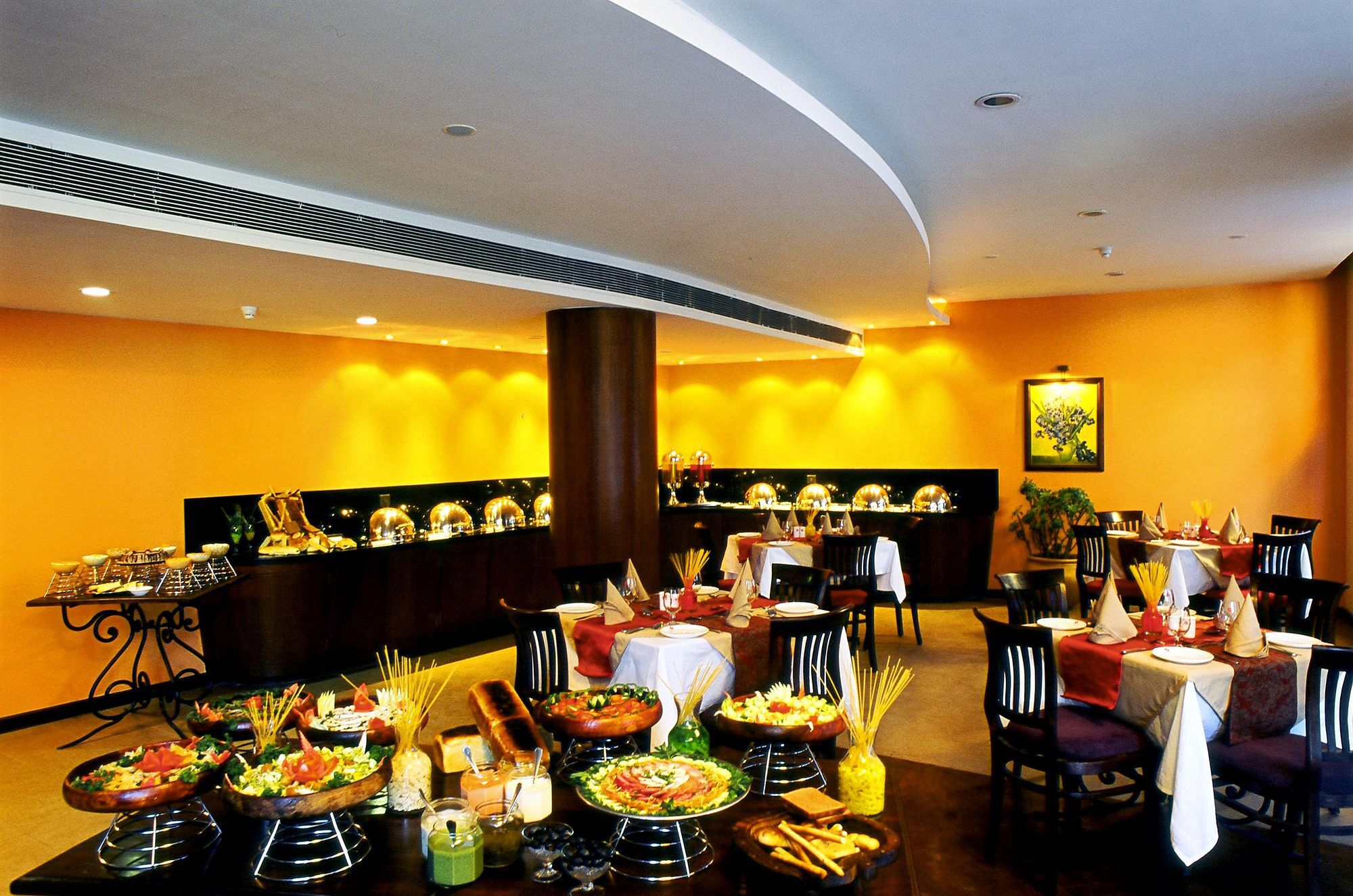 מלון Namah Nainital, A Member Of Radisson Individuals Retreats מראה חיצוני תמונה