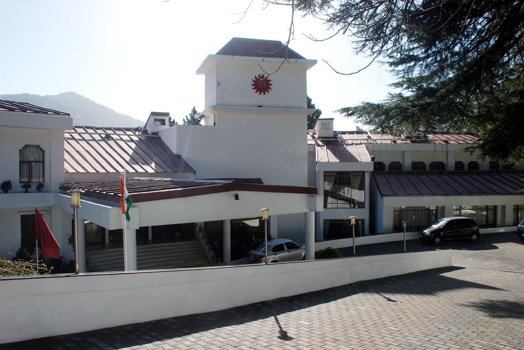 מלון Namah Nainital, A Member Of Radisson Individuals Retreats מראה חיצוני תמונה